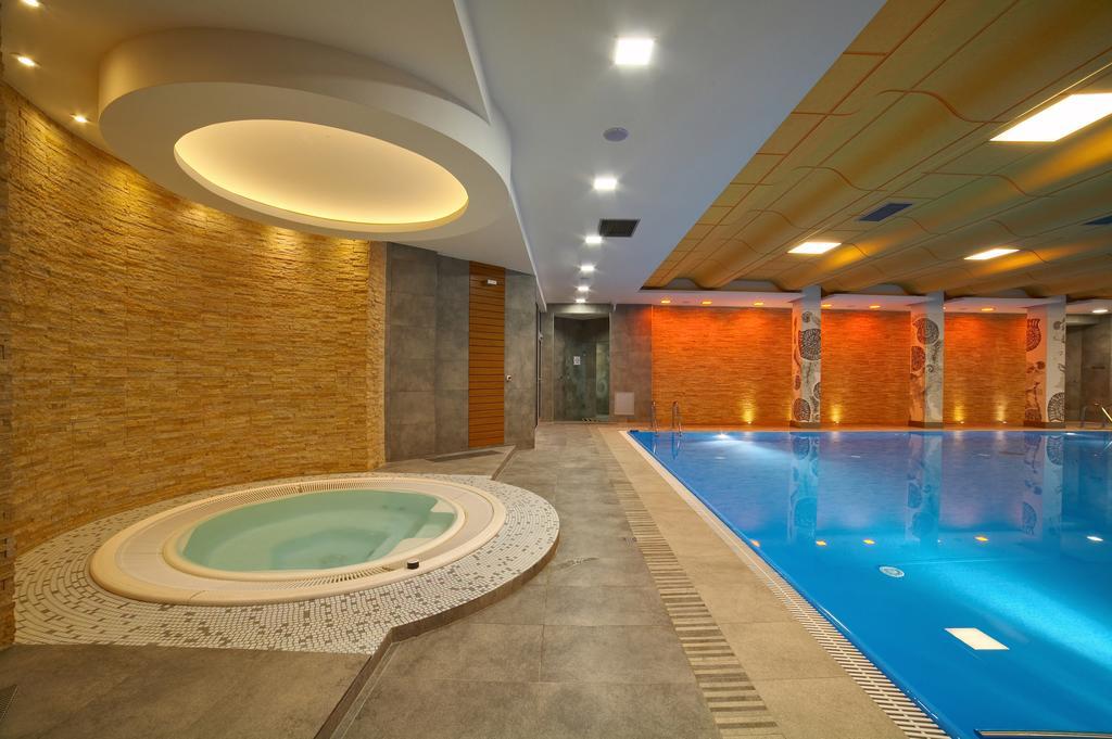 Hotel Perla Bieszczadow Geovita Czarna  Exteriér fotografie