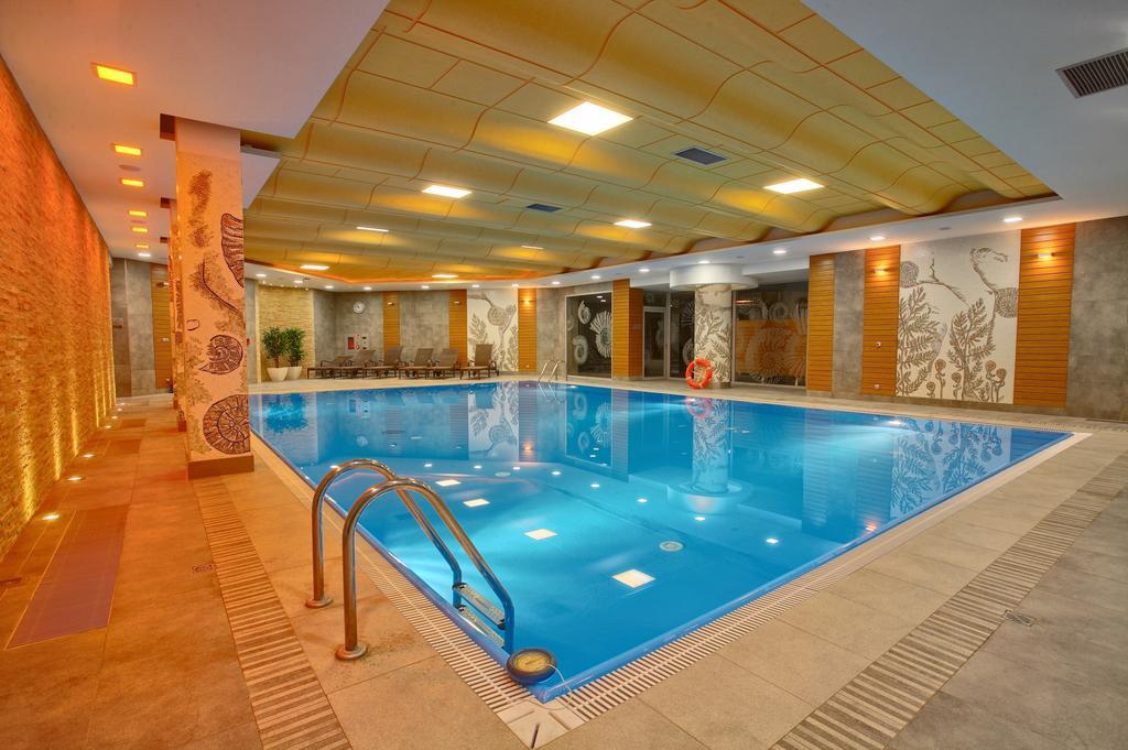 Hotel Perla Bieszczadow Geovita Czarna  Exteriér fotografie